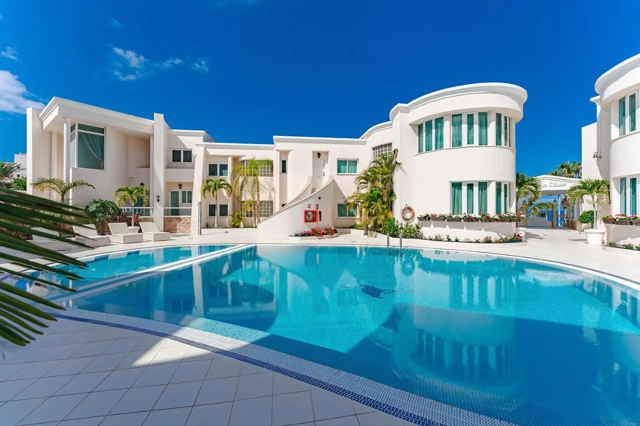 Flamingo Suites Boutique Hotel Адехе