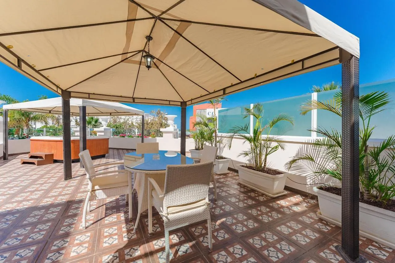 Flamingo Suites Boutique Hotel Адехе