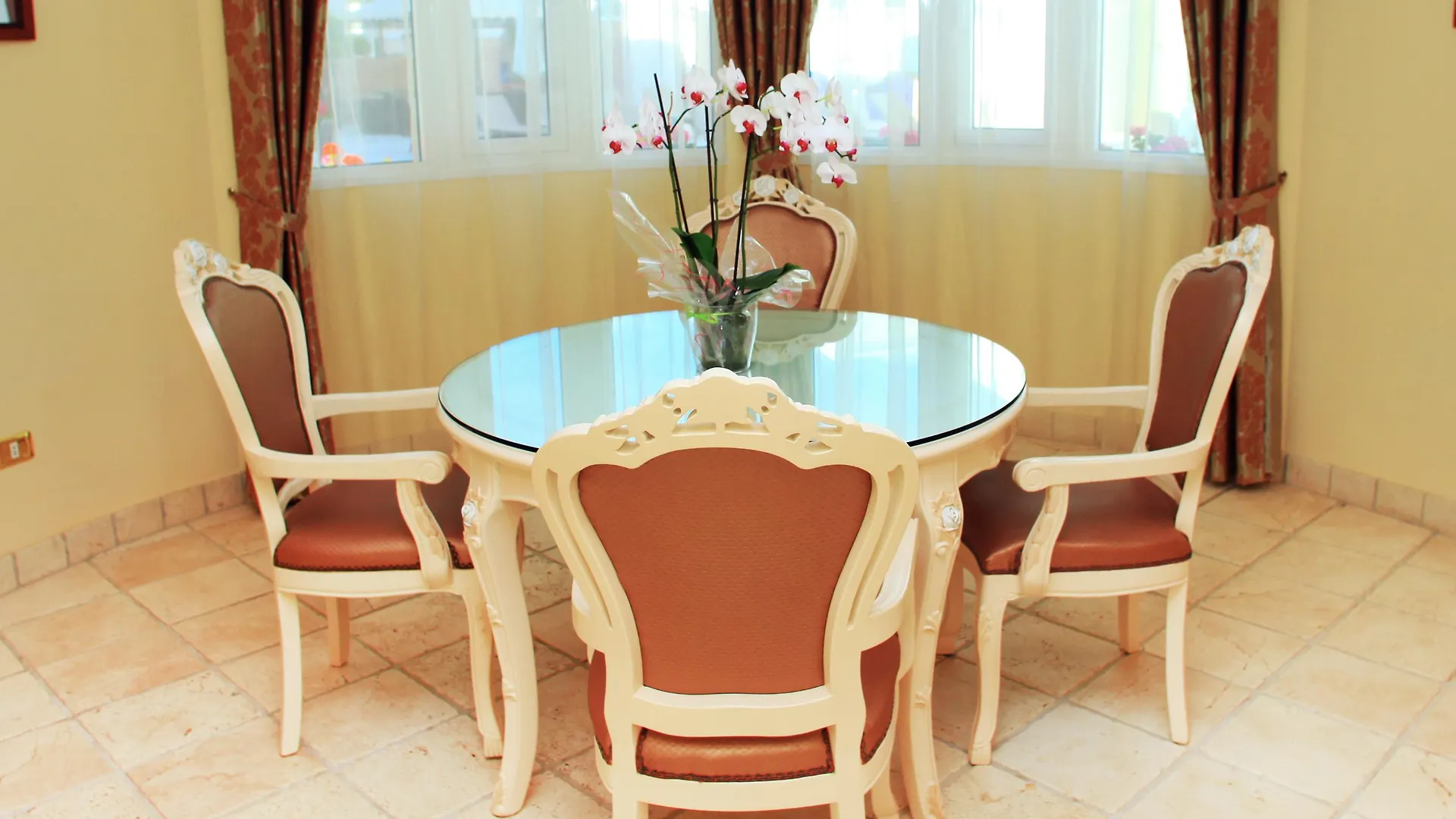 Flamingo Suites Boutique Hotel Адехе 4*,  Испания